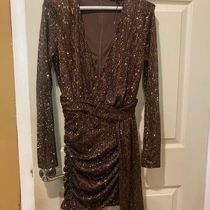 Fashionova, worn once. SUPER cute. Size small!! Great for a birthday dinner